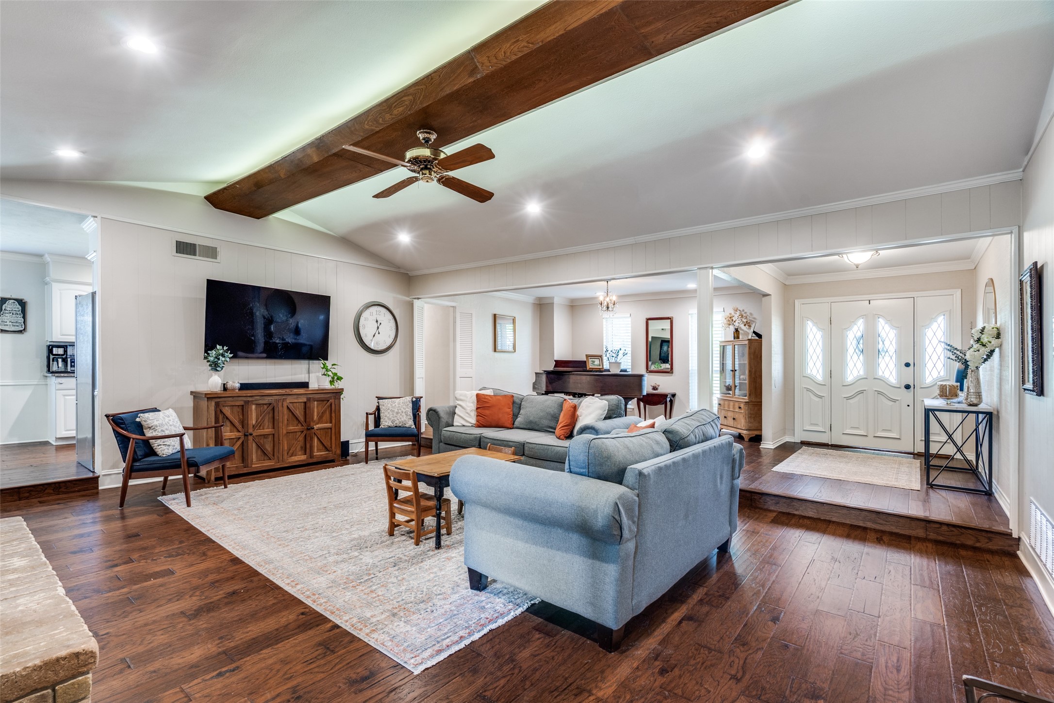 2512 Plateau Drive Plano TX 75075