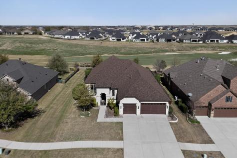 8708 Crestview Drive Denton TX 76207