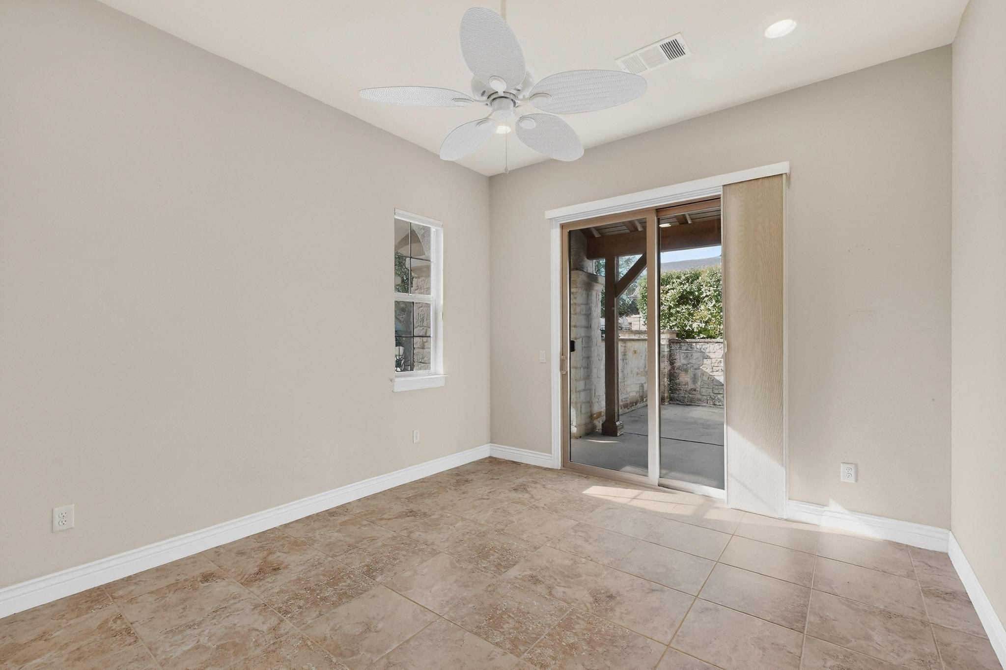 8708 Crestview Drive Denton TX 76207