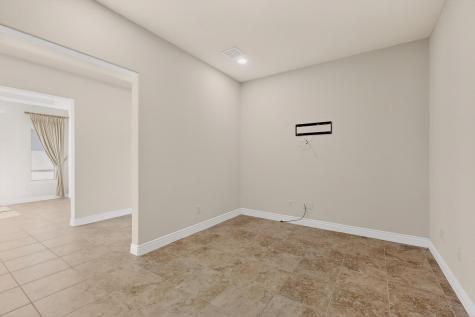 8708 Crestview Drive Denton TX 76207