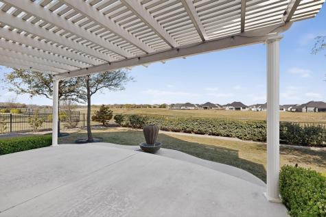 8708 Crestview Drive Denton TX 76207