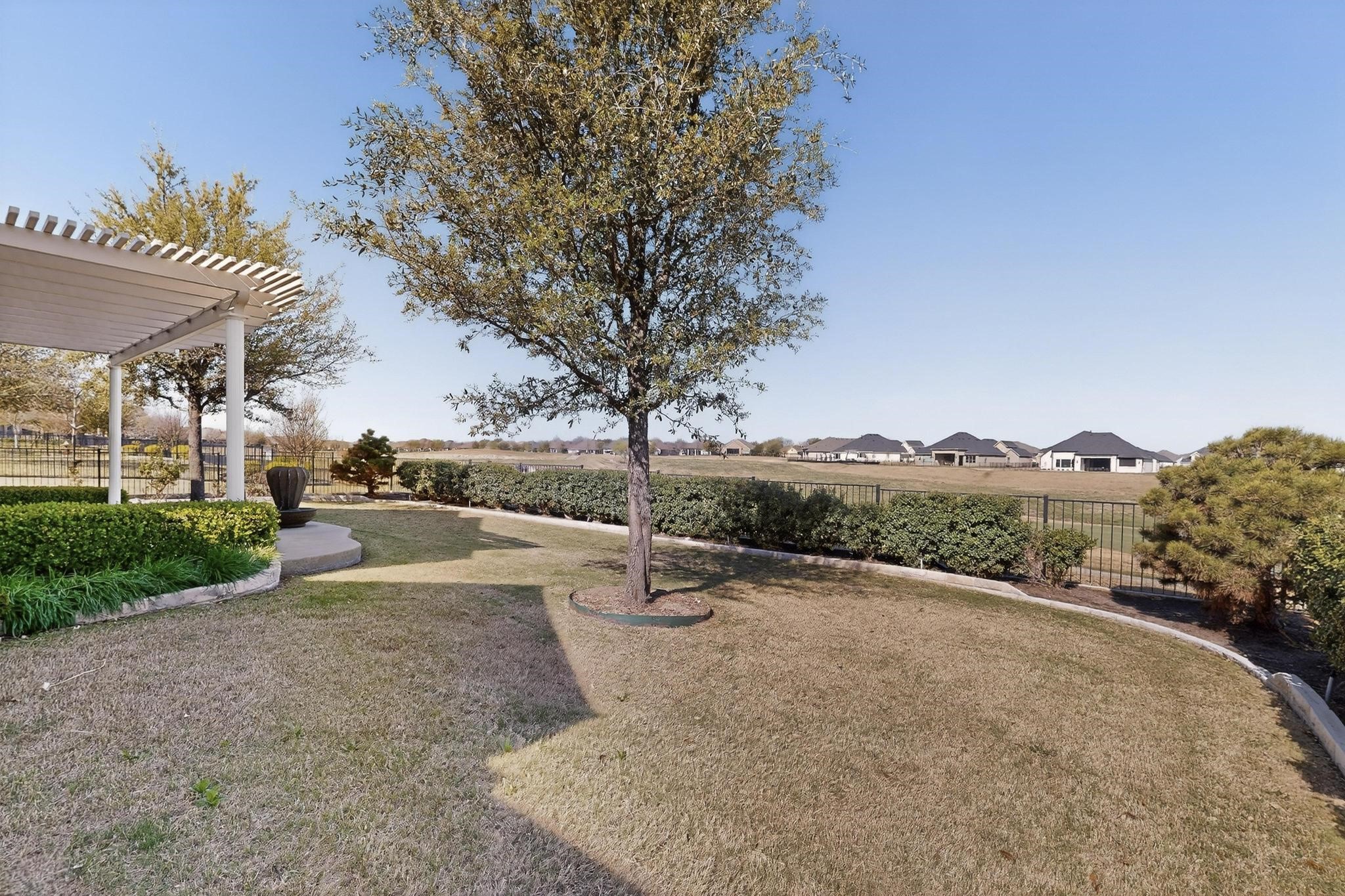 8708 Crestview Drive Denton TX 76207