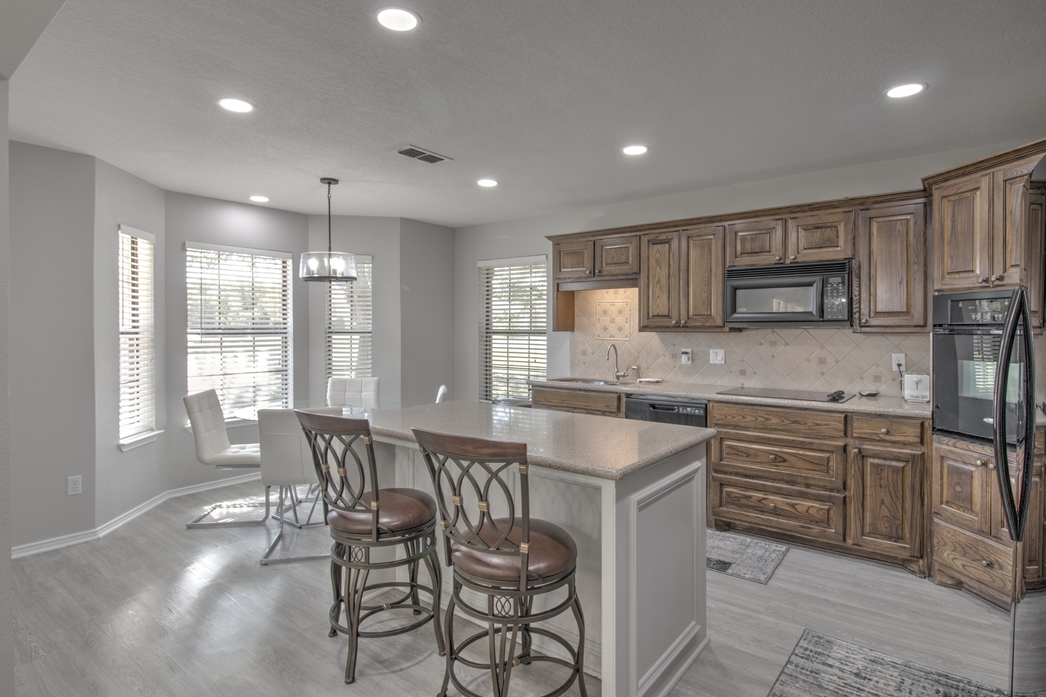 101 Wasco Cove Gainesville TX 76240