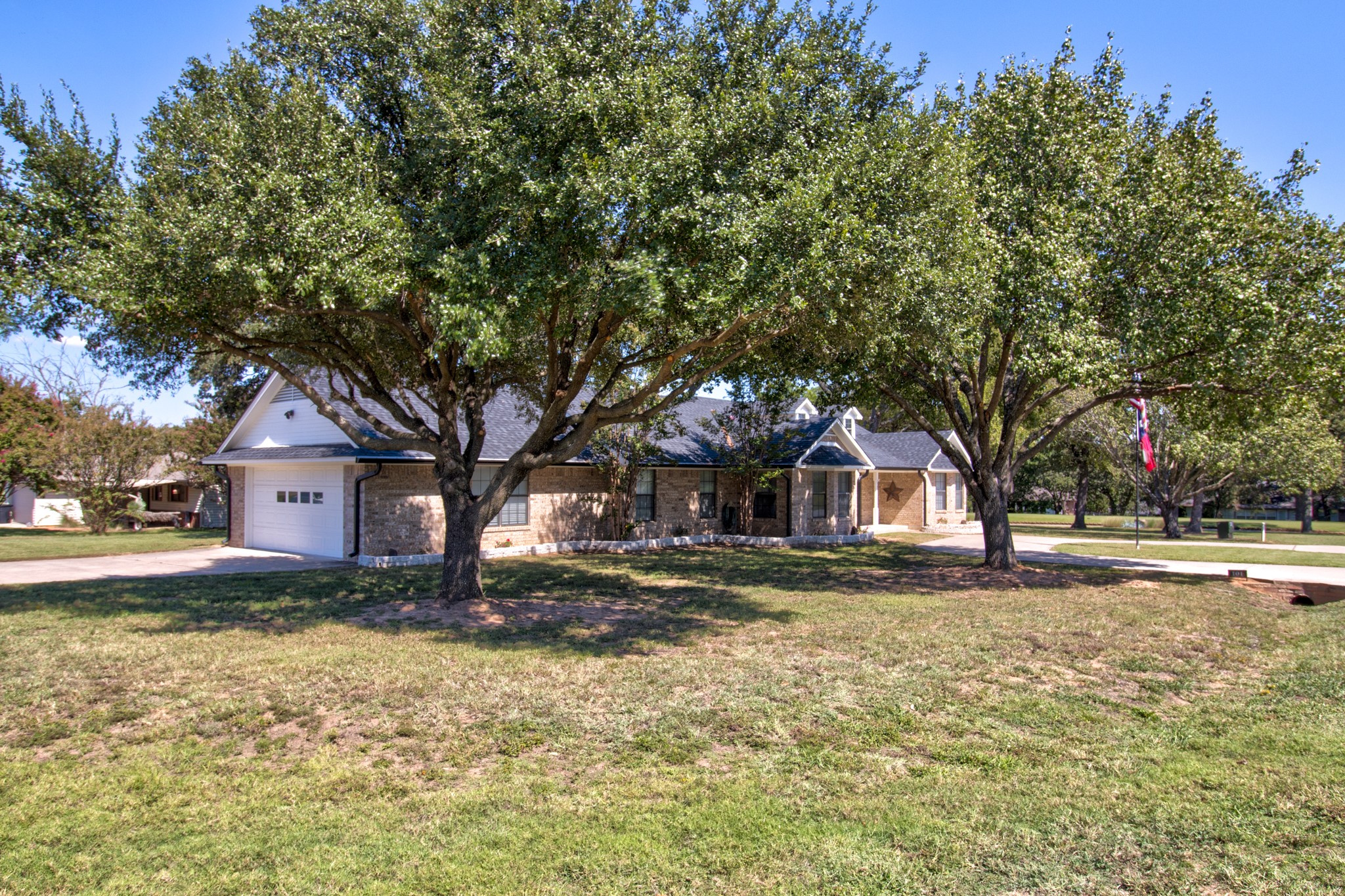 101 Wasco Cove Gainesville TX 76240