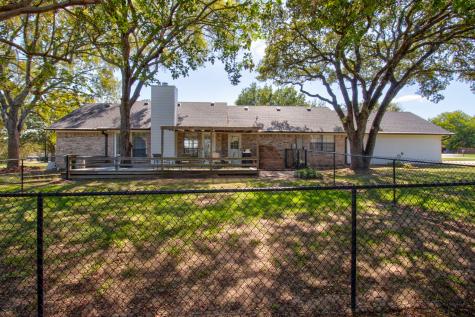 101 Wasco Cove Gainesville TX 76240
