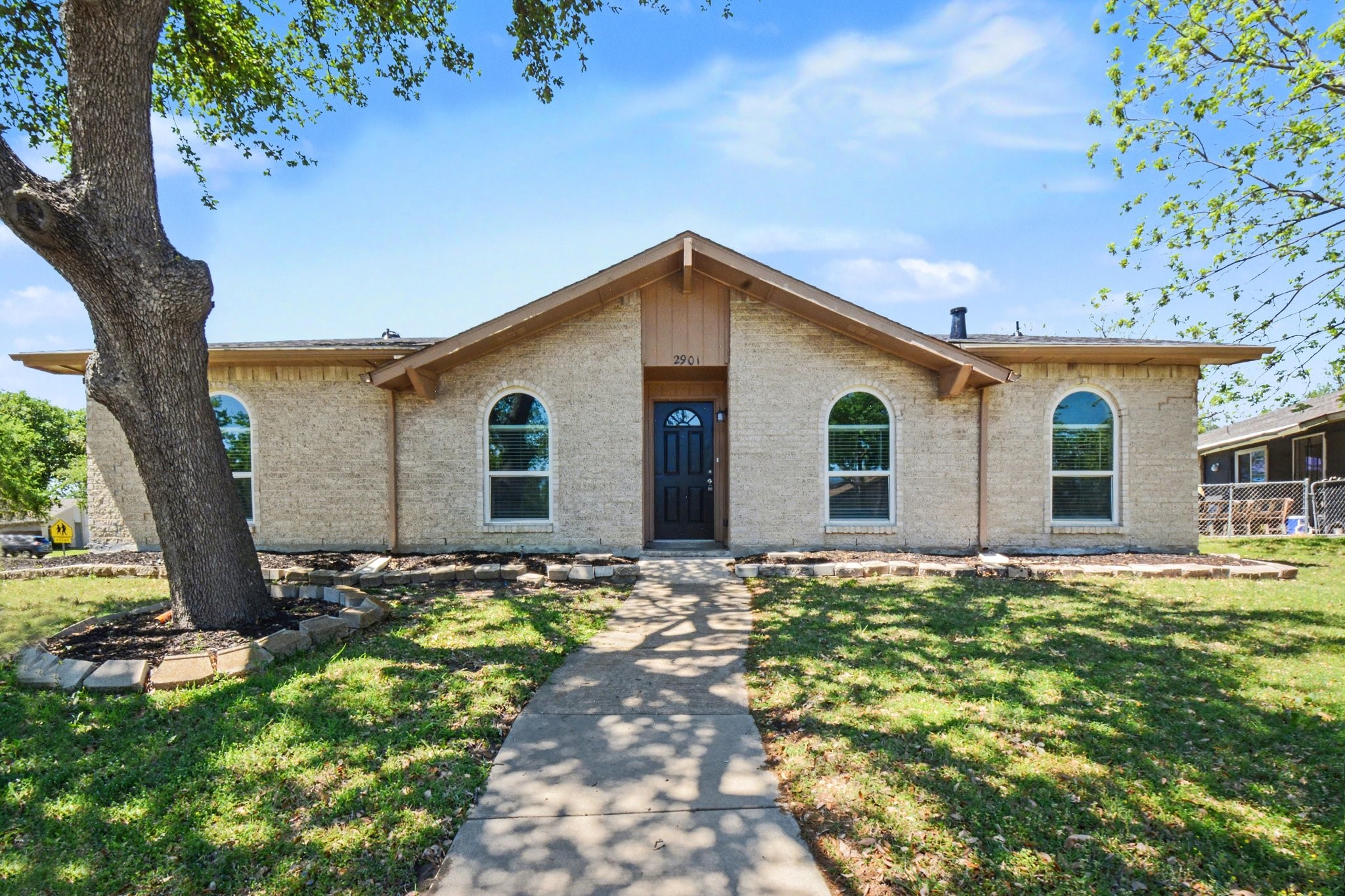 2901 Mill Trail Carrollton TX 75007