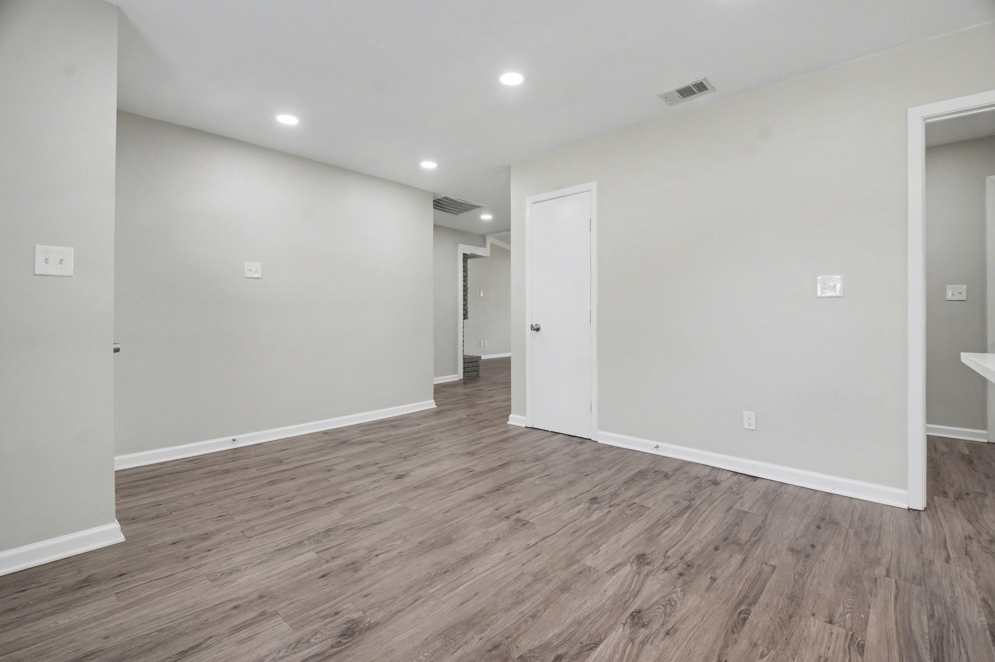 2901 Mill Trail Carrollton TX 75007