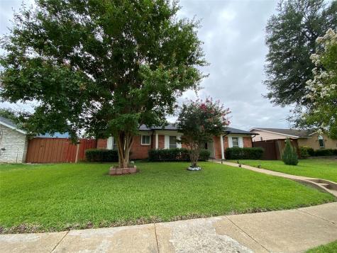 1906 Travis Street Garland TX 75042