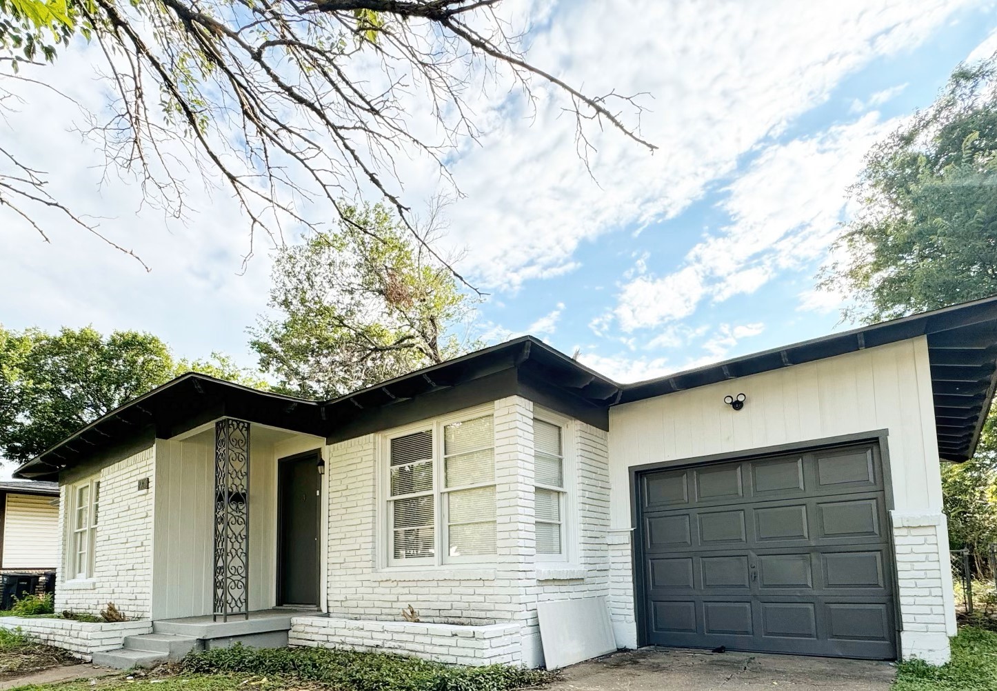 2312 Grandview Drive Fort Worth TX 76112
