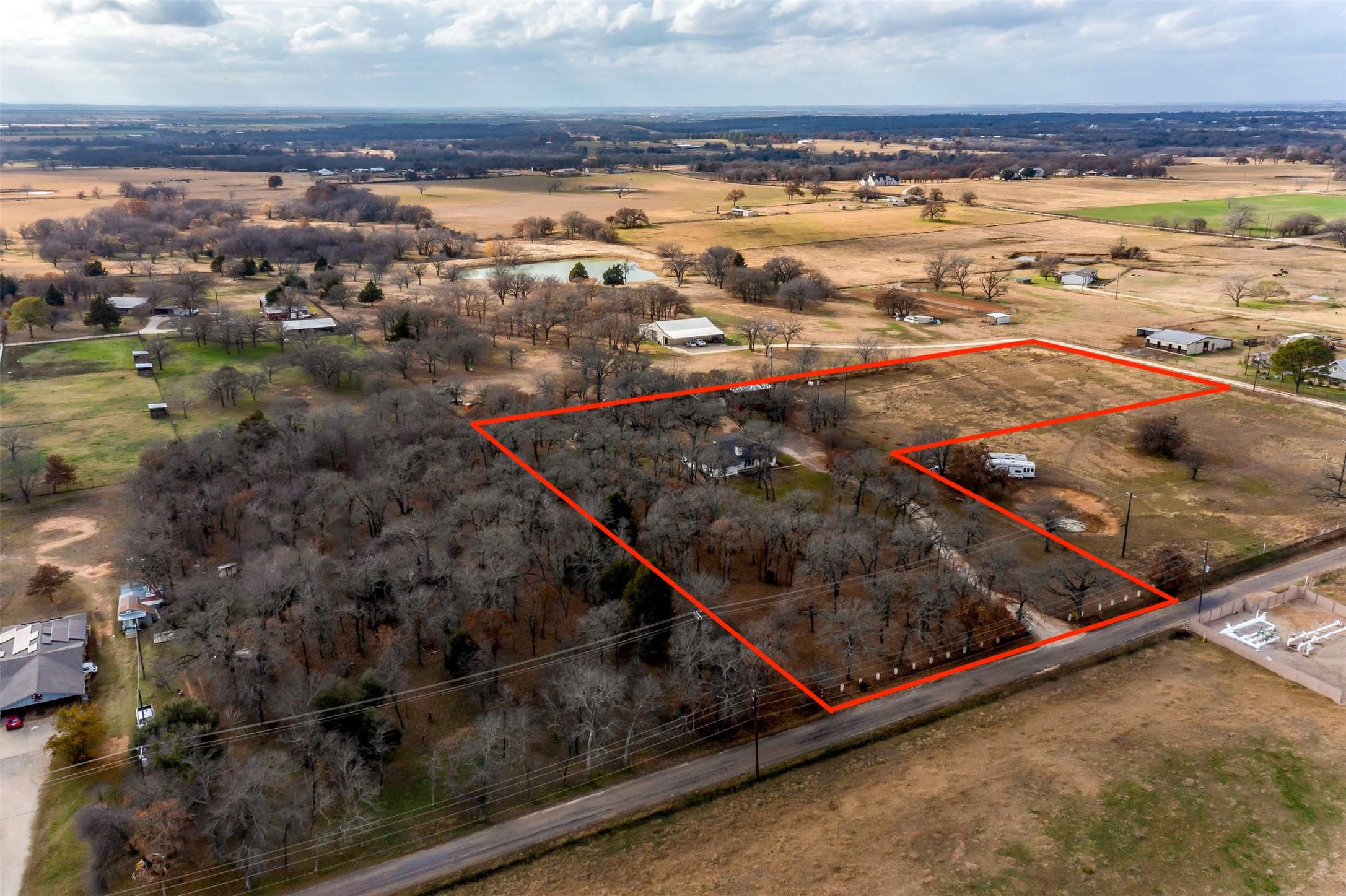 7248 County Road 422 Grandview TX 76050