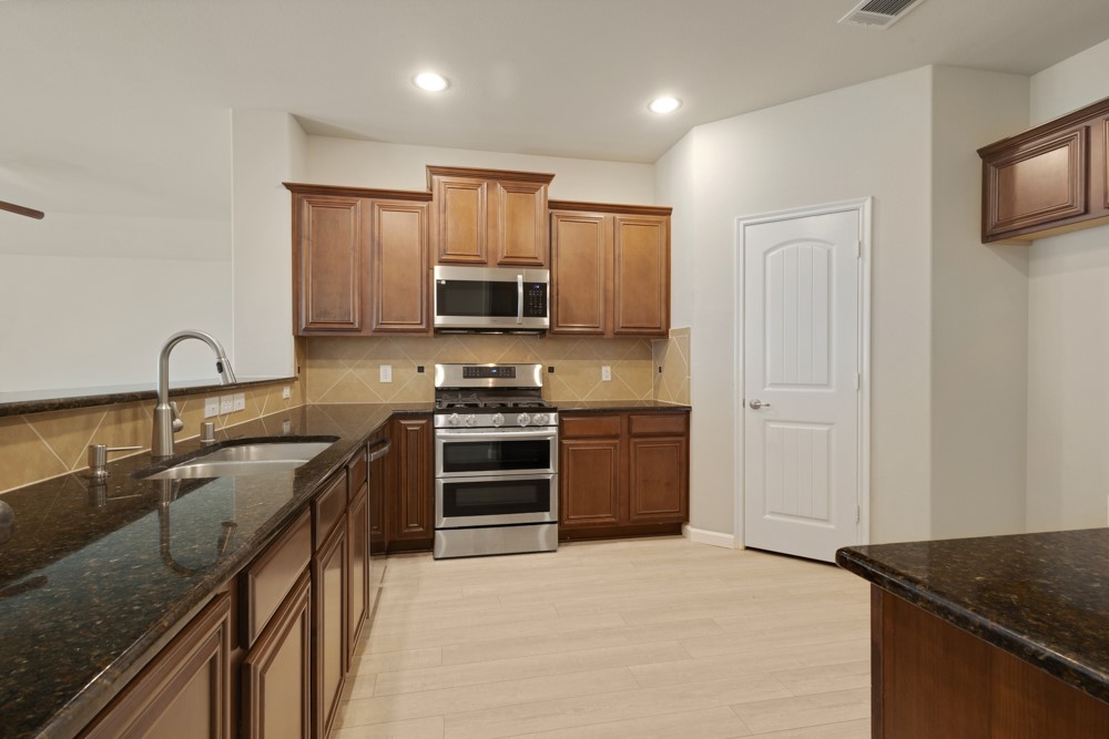 1117 Bexar Avenue Melissa TX 75454