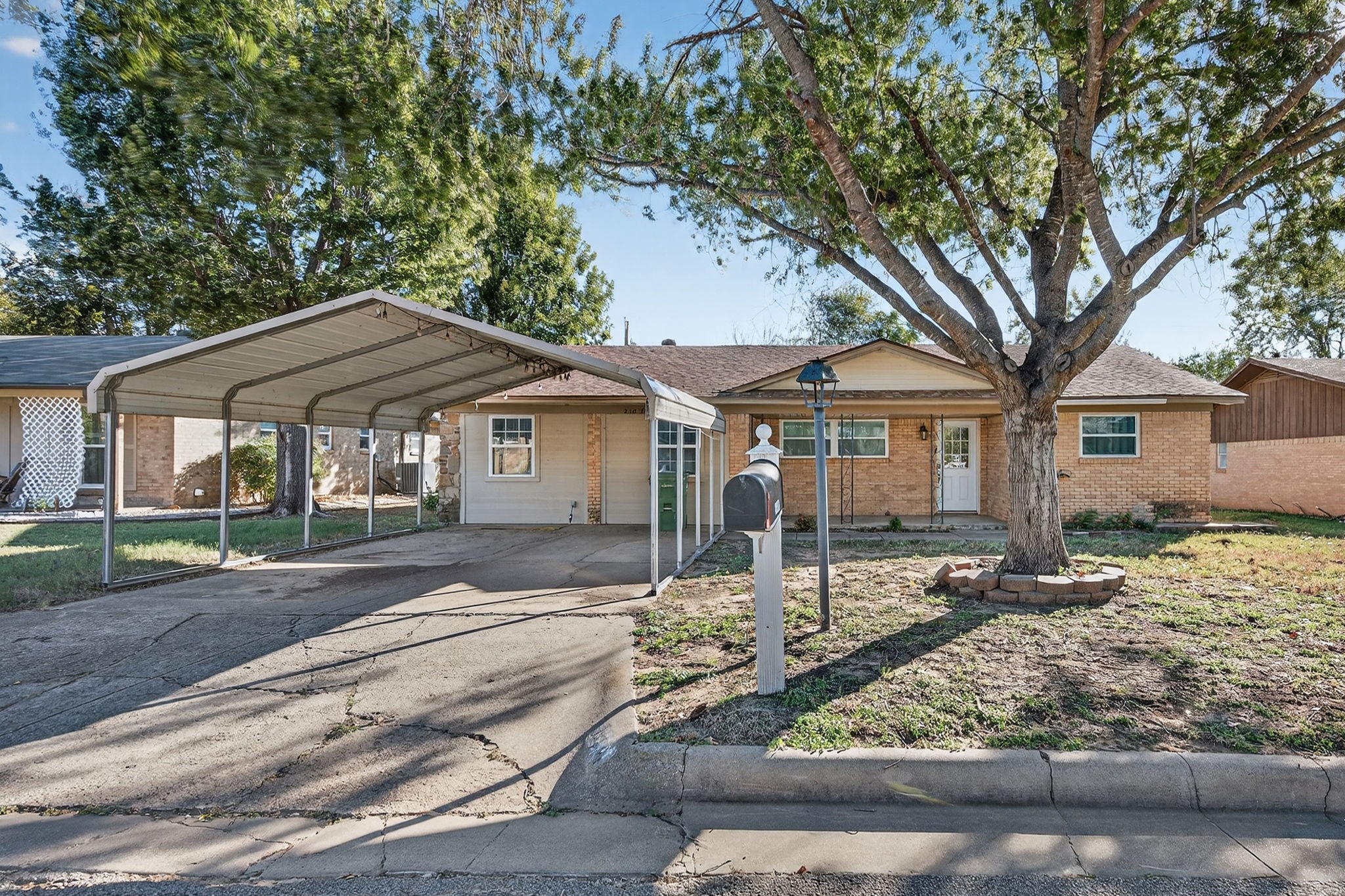 2107 SE 24th Avenue Mineral Wells TX 76067