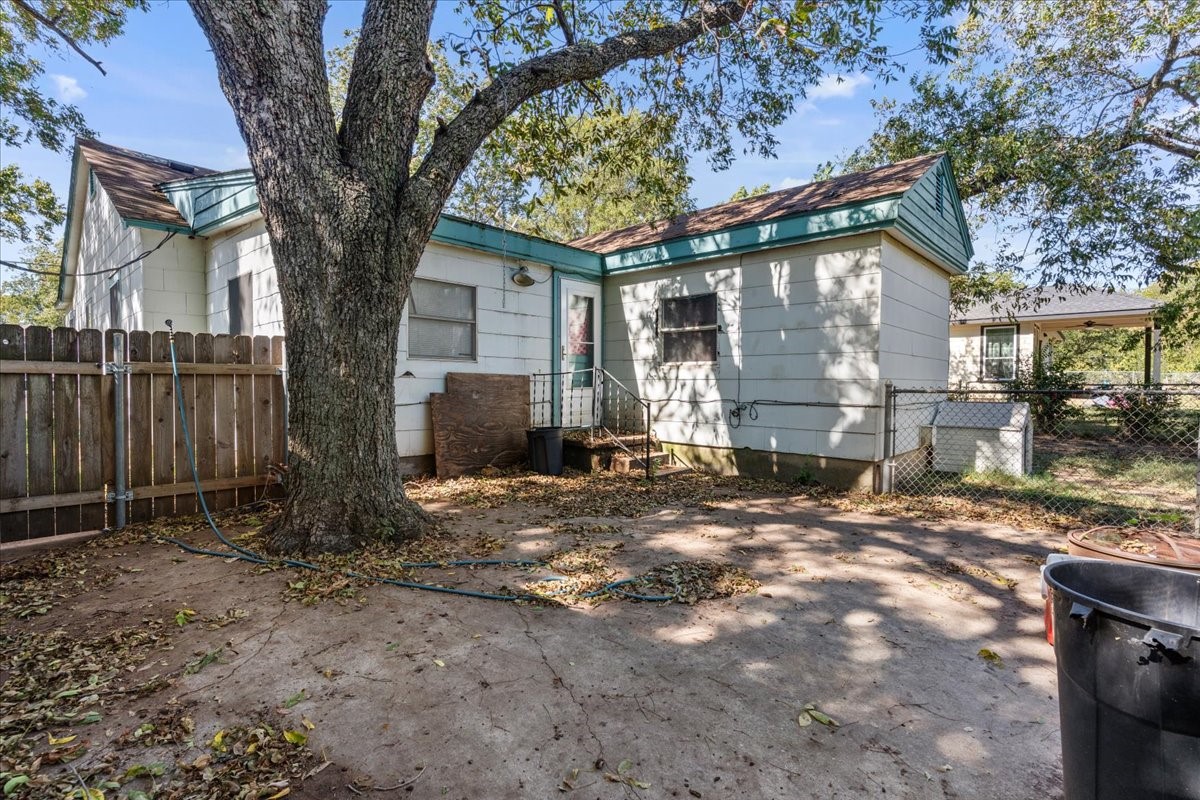 316 Ritchey Street Gainesville TX 76240