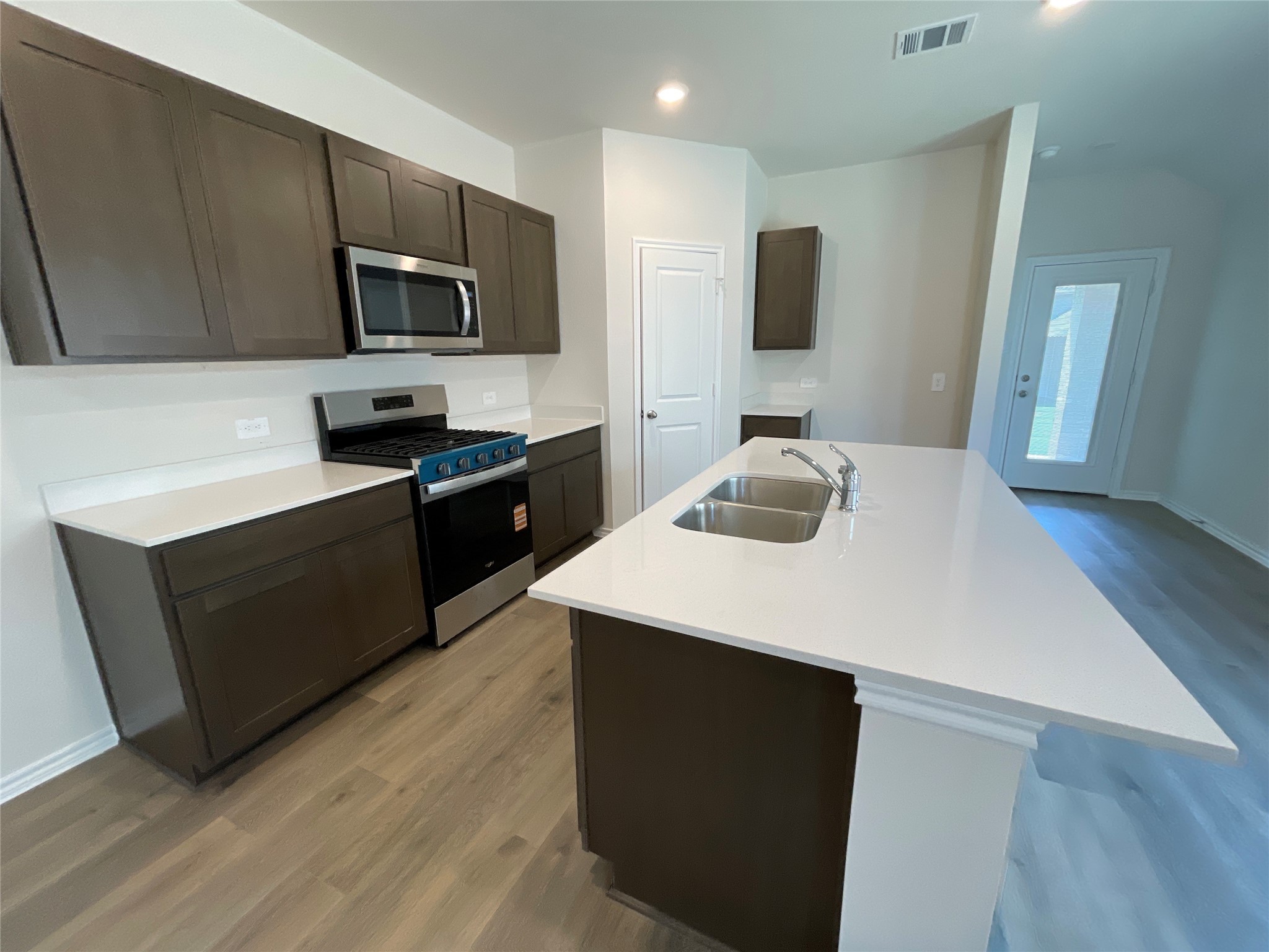 658 Walkabout Place Lavon TX 75166