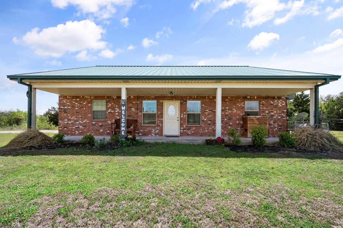 600 N Elm Street Blooming Grove TX 76626