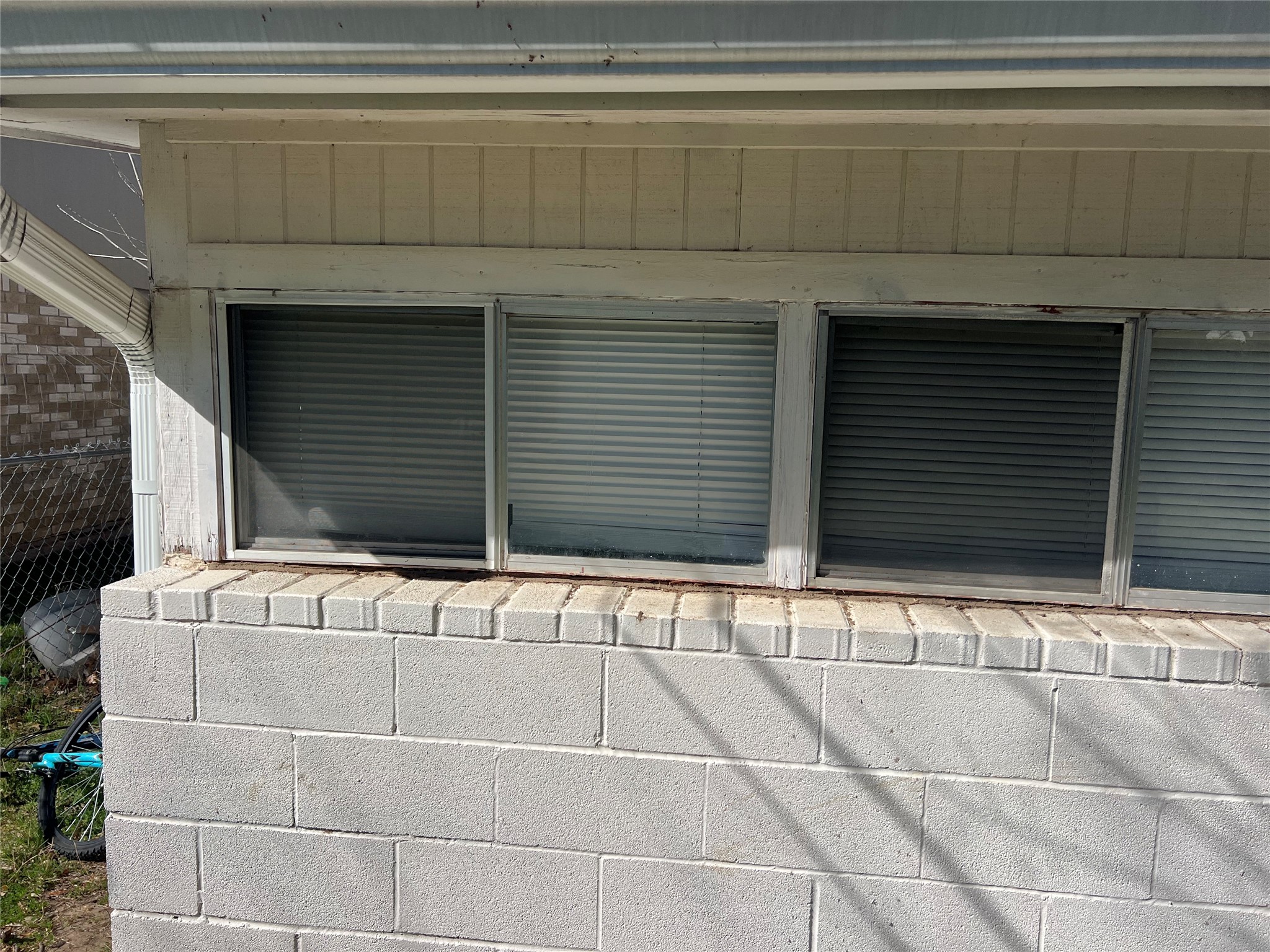 6036 Harrison Way Watauga TX 76148