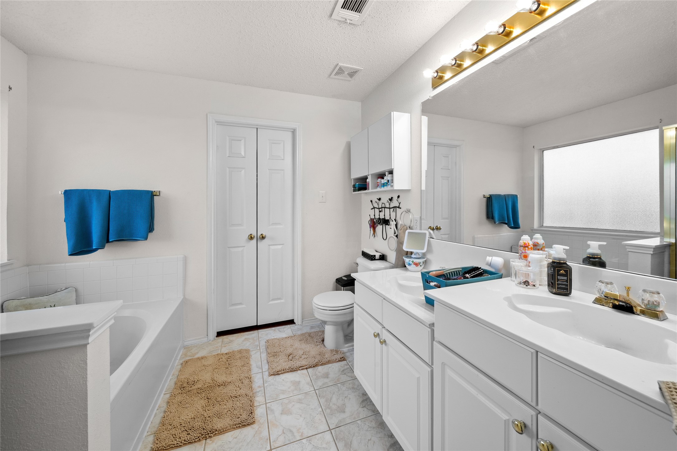6124 Hillside Lane Sachse TX 75048