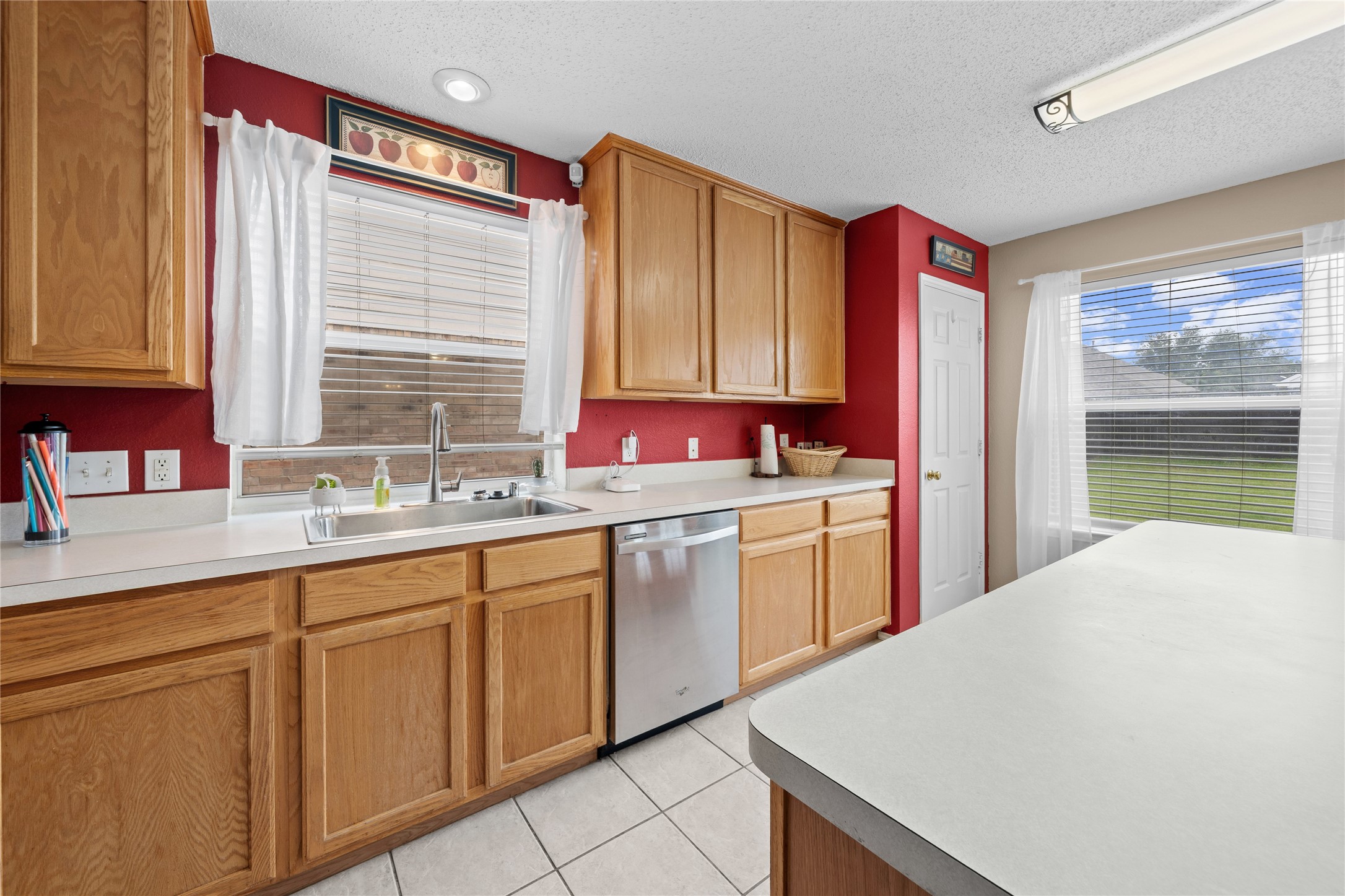 6124 Hillside Lane Sachse TX 75048