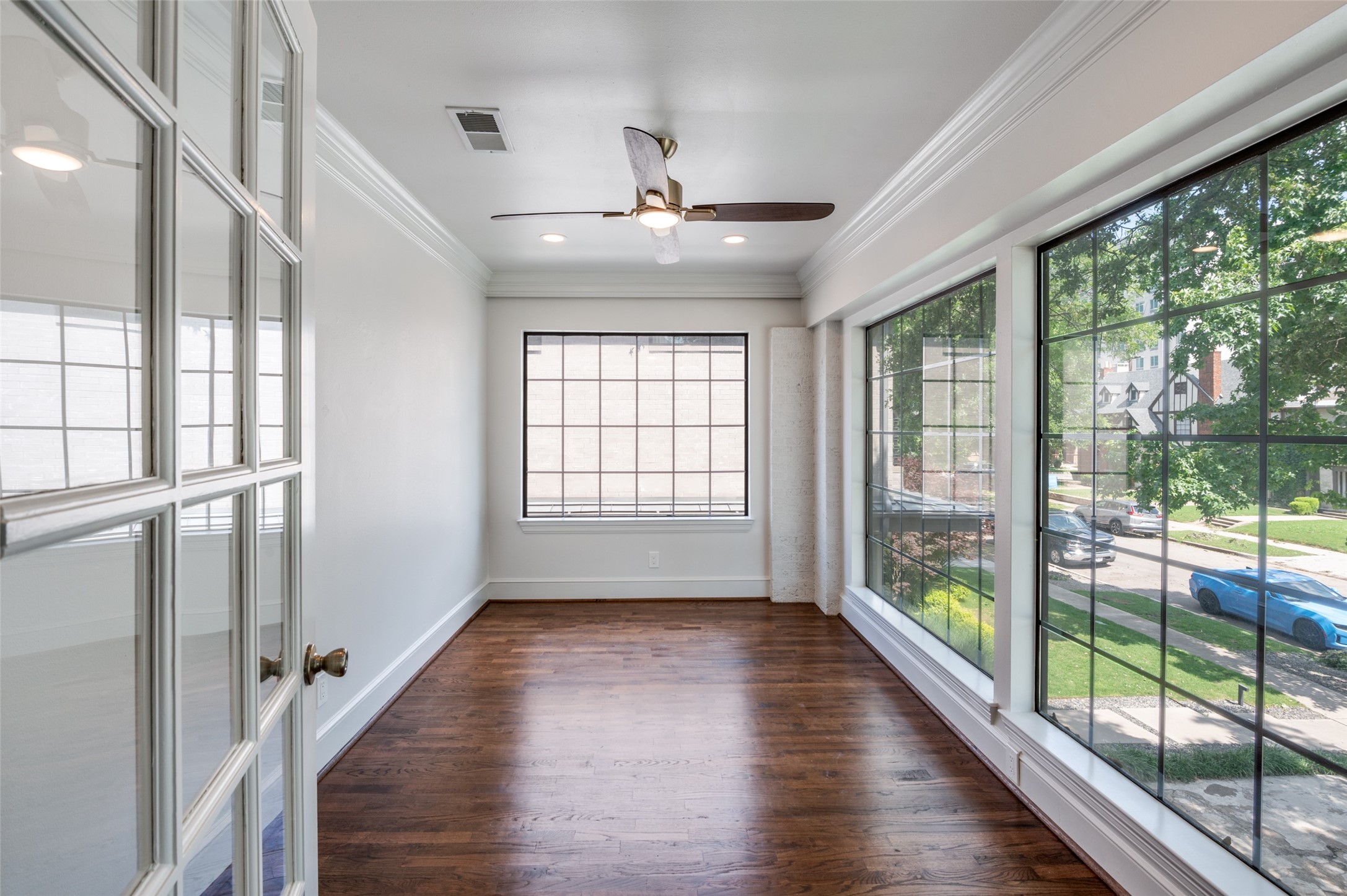 4141-4143 Prescott Avenue Dallas TX 75219