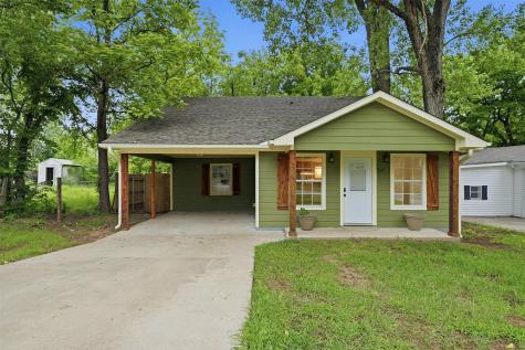 909 Thatcher Street Denison TX 75020