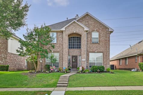 815 San Jacinto Drive Grand Prairie TX 75052