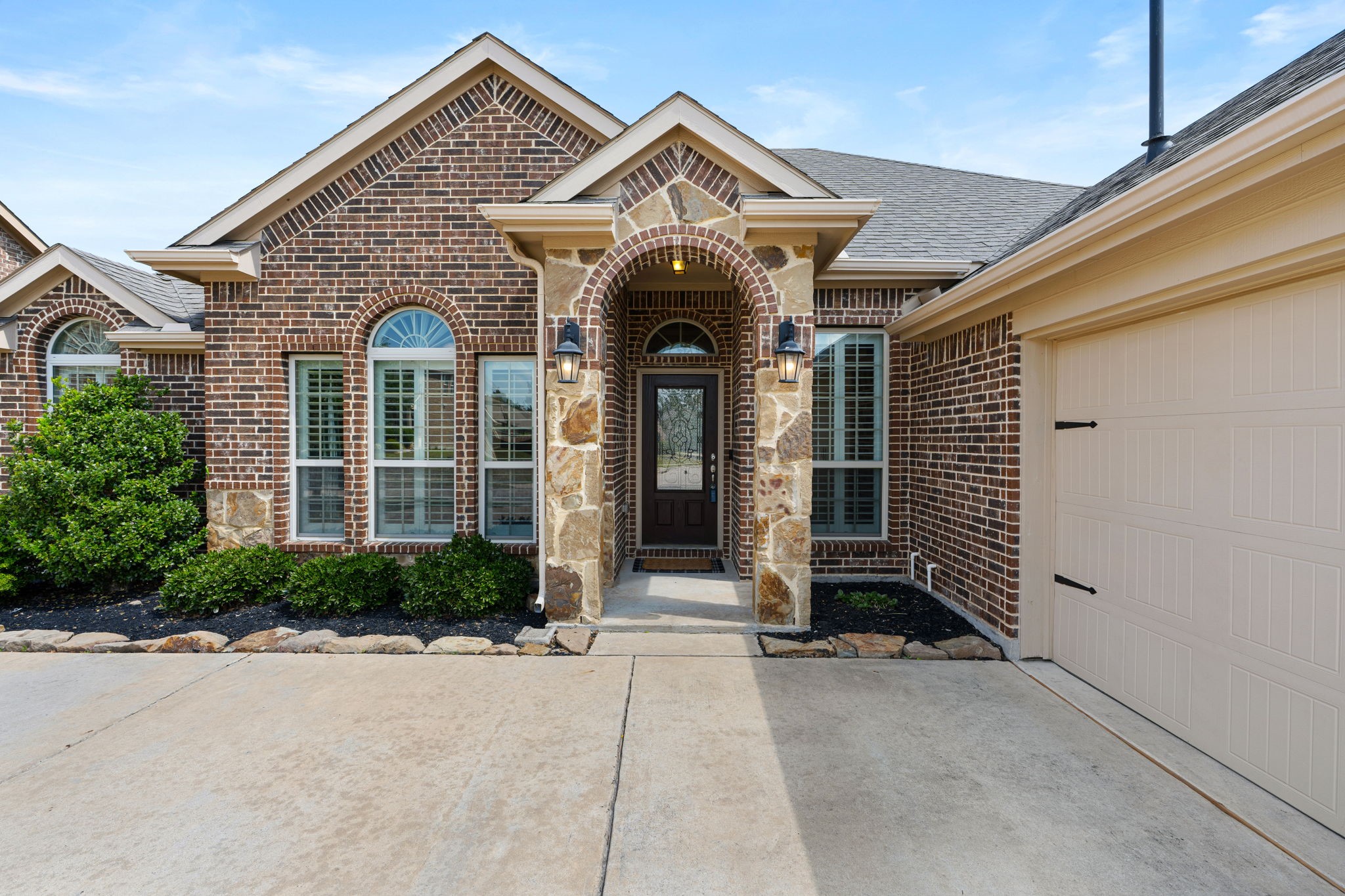 5130 Crawfish Lane Garland TX 75043