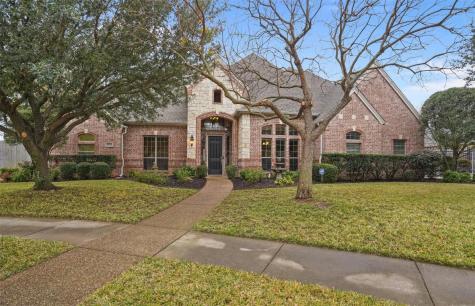 8946 Stratford Drive North Richland Hills TX 76182