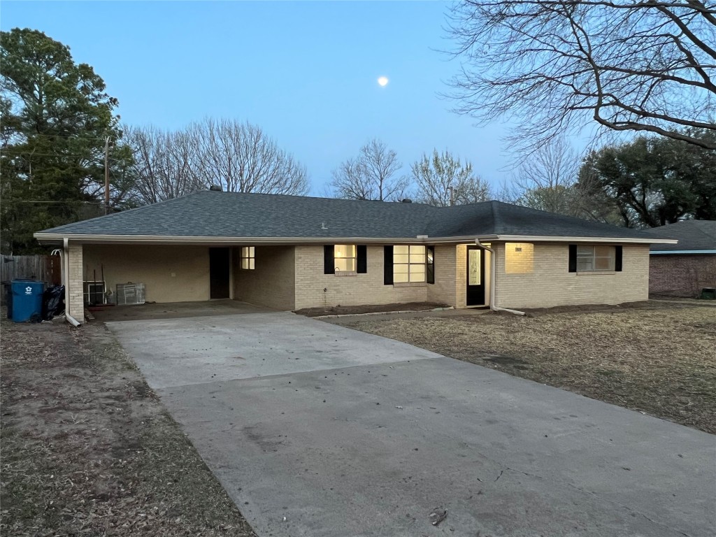 517 N 38th Street Corsicana TX 75110