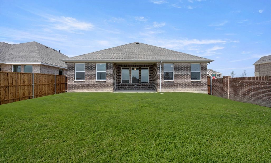 684 Tyronza Drive Justin TX 76247