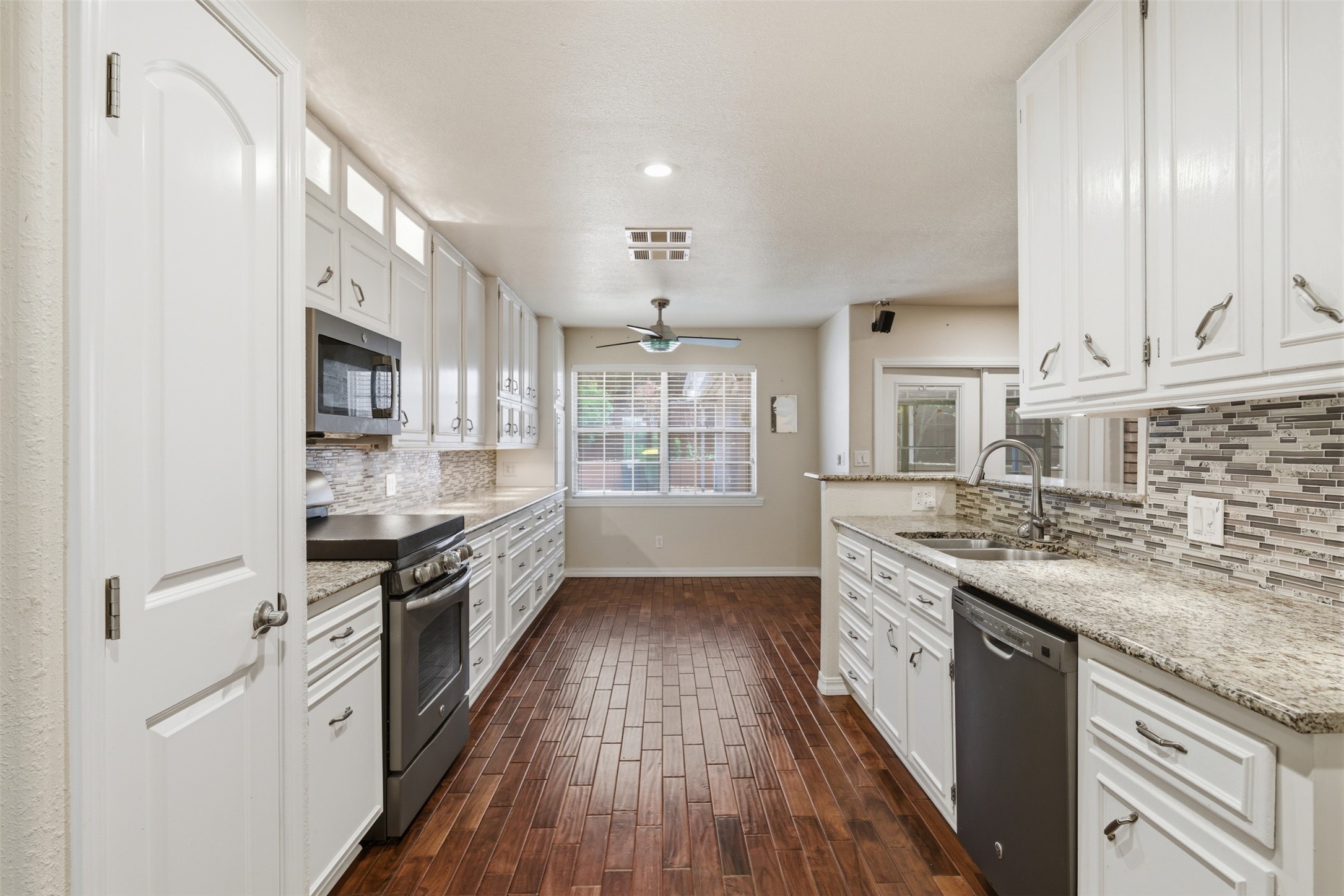 1209 Southwood Drive Woodway TX 76712