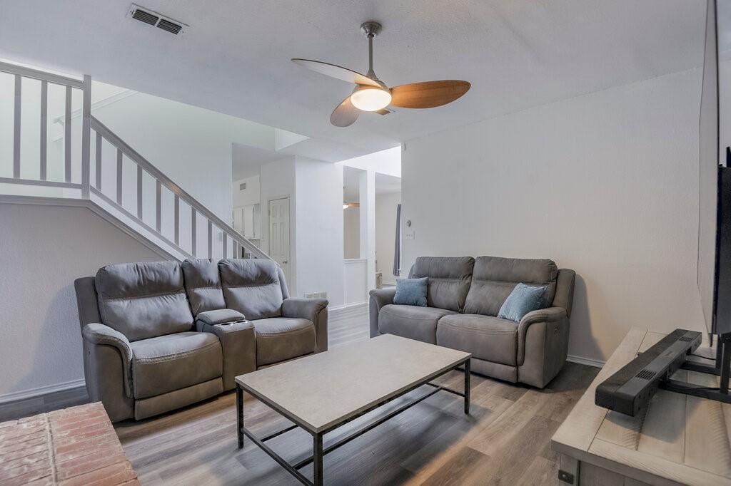 5428 Rolling Green Road Arlington TX 76017