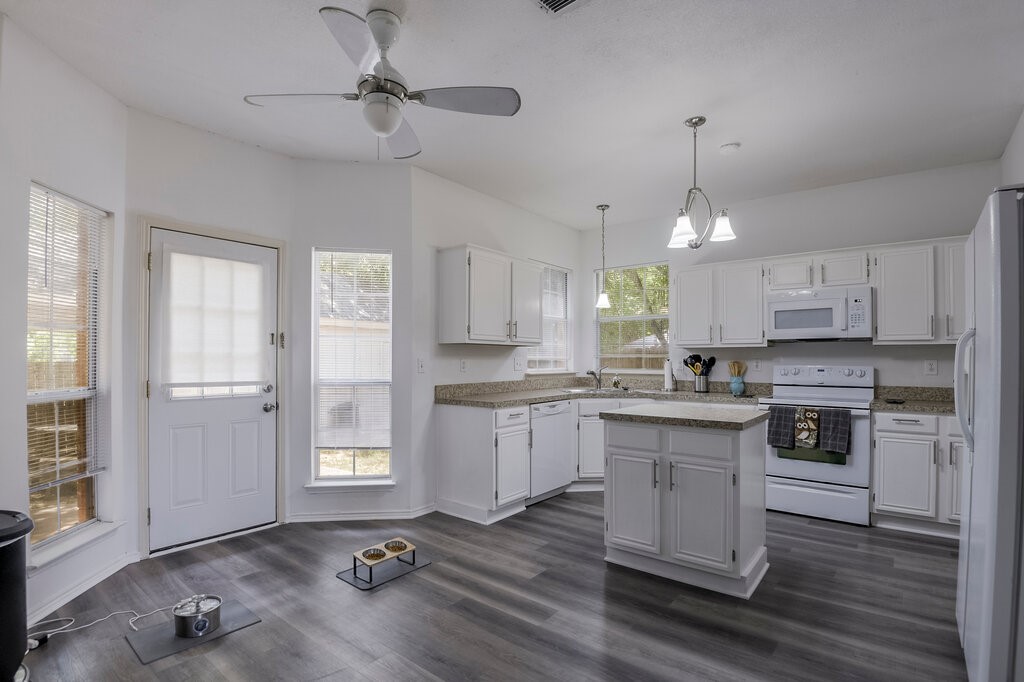 5428 Rolling Green Road Arlington TX 76017