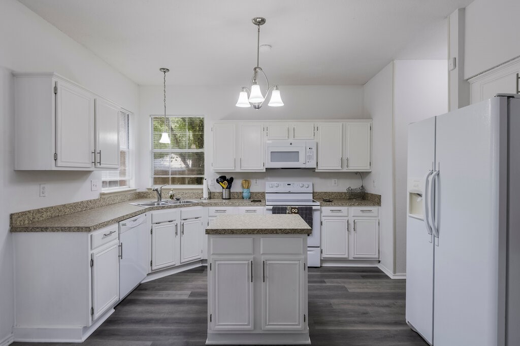 5428 Rolling Green Road Arlington TX 76017