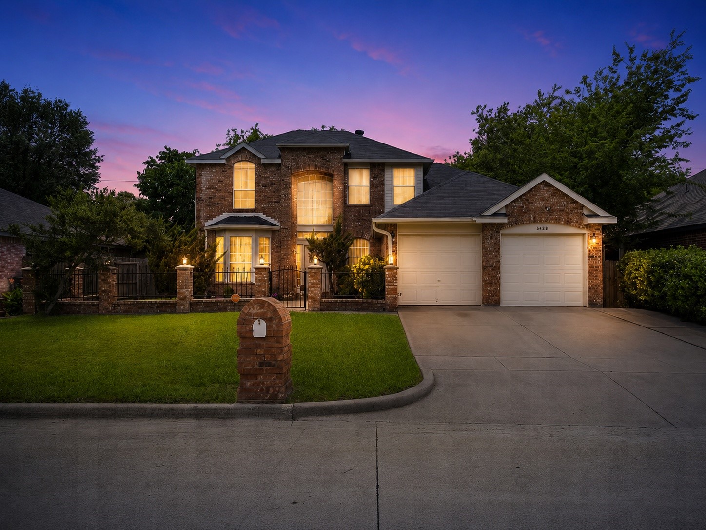 5428 Rolling Green Road Arlington TX 76017