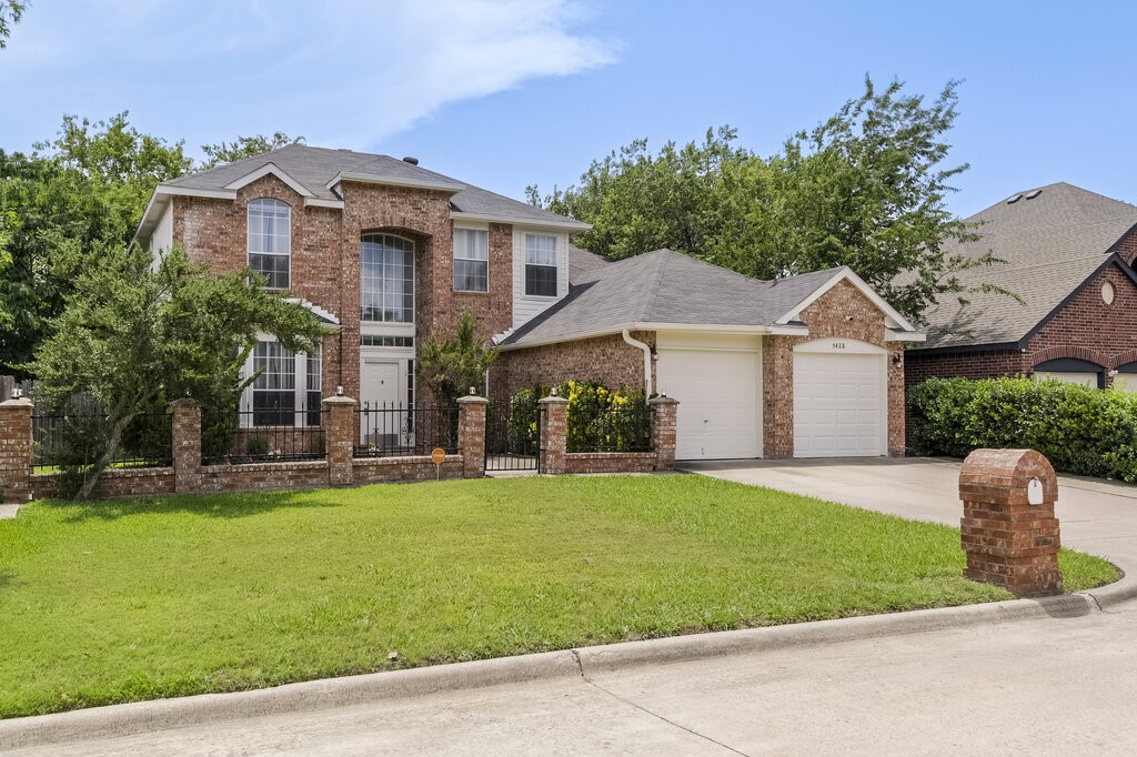 5428 Rolling Green Road Arlington TX 76017