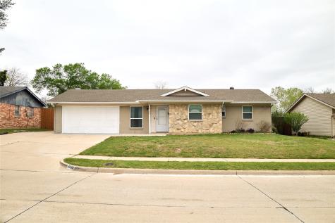 2709 Meadows Drive Plano TX 75074