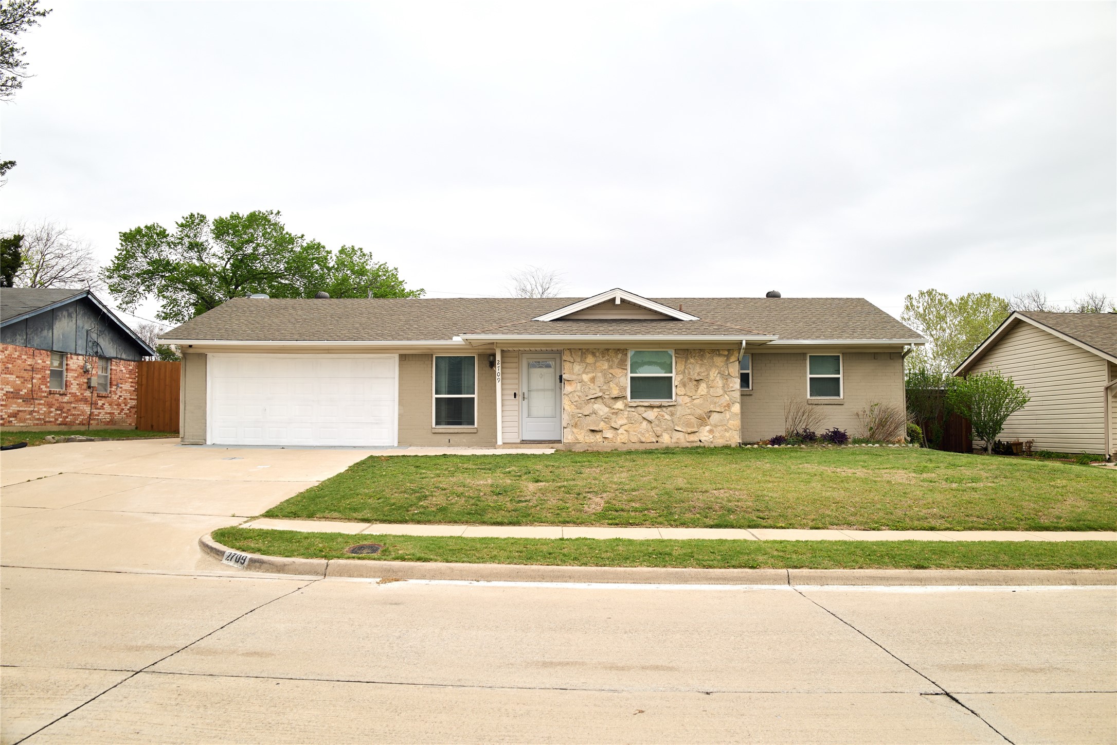 2709 Meadows Drive Plano TX 75074