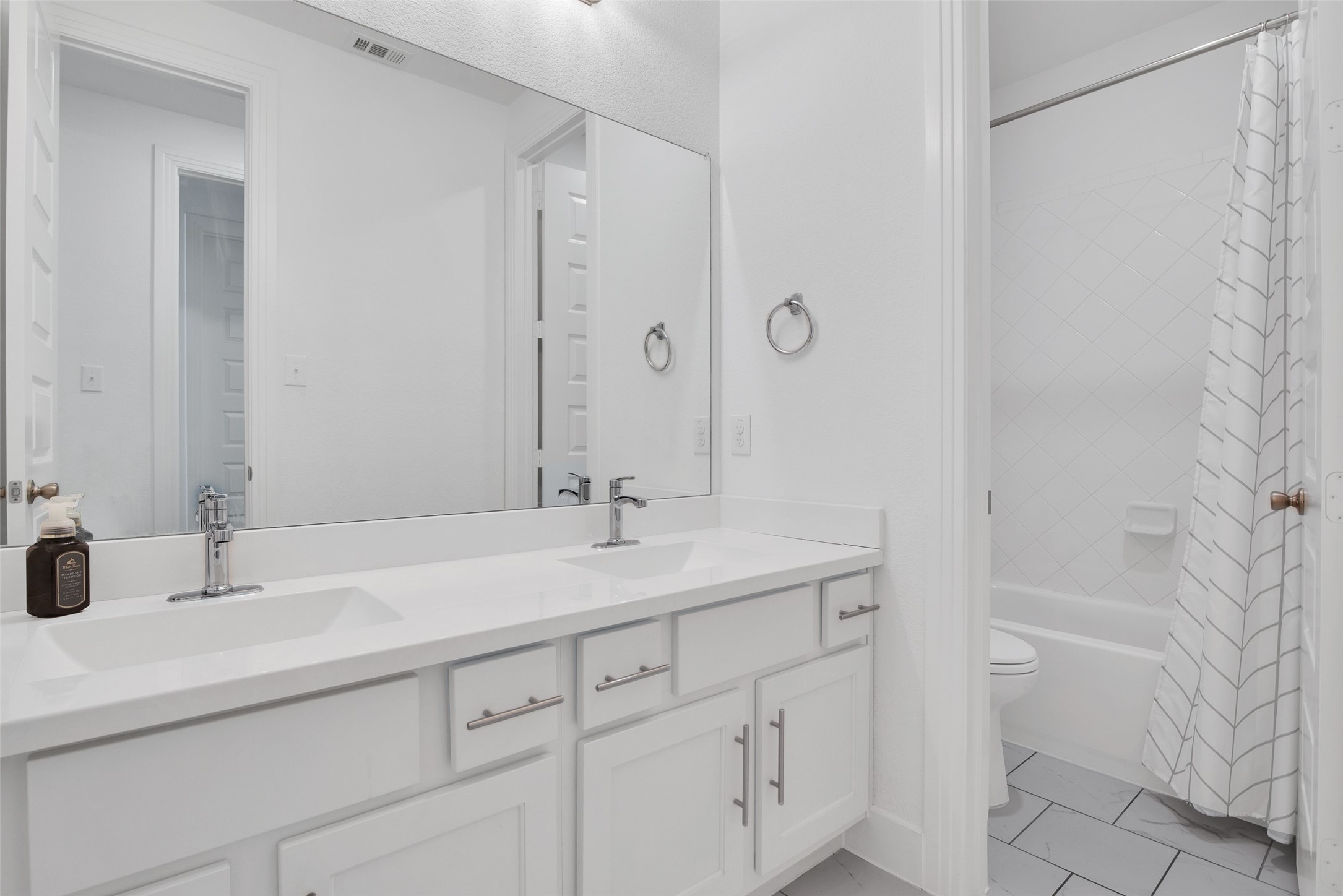 3703 Bridlewood Trail Denison TX 75020