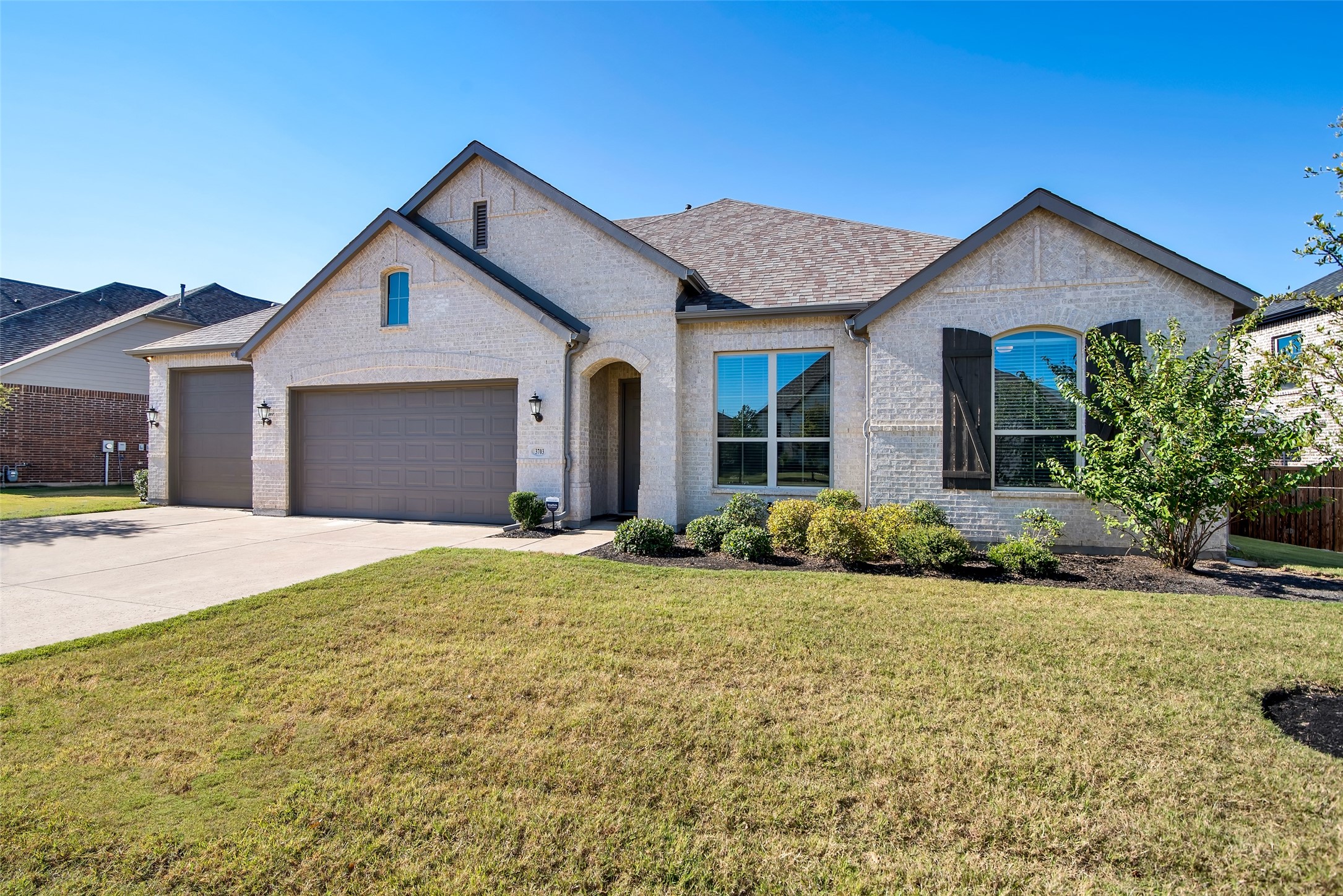 3703 Bridlewood Trail Denison TX 75020
