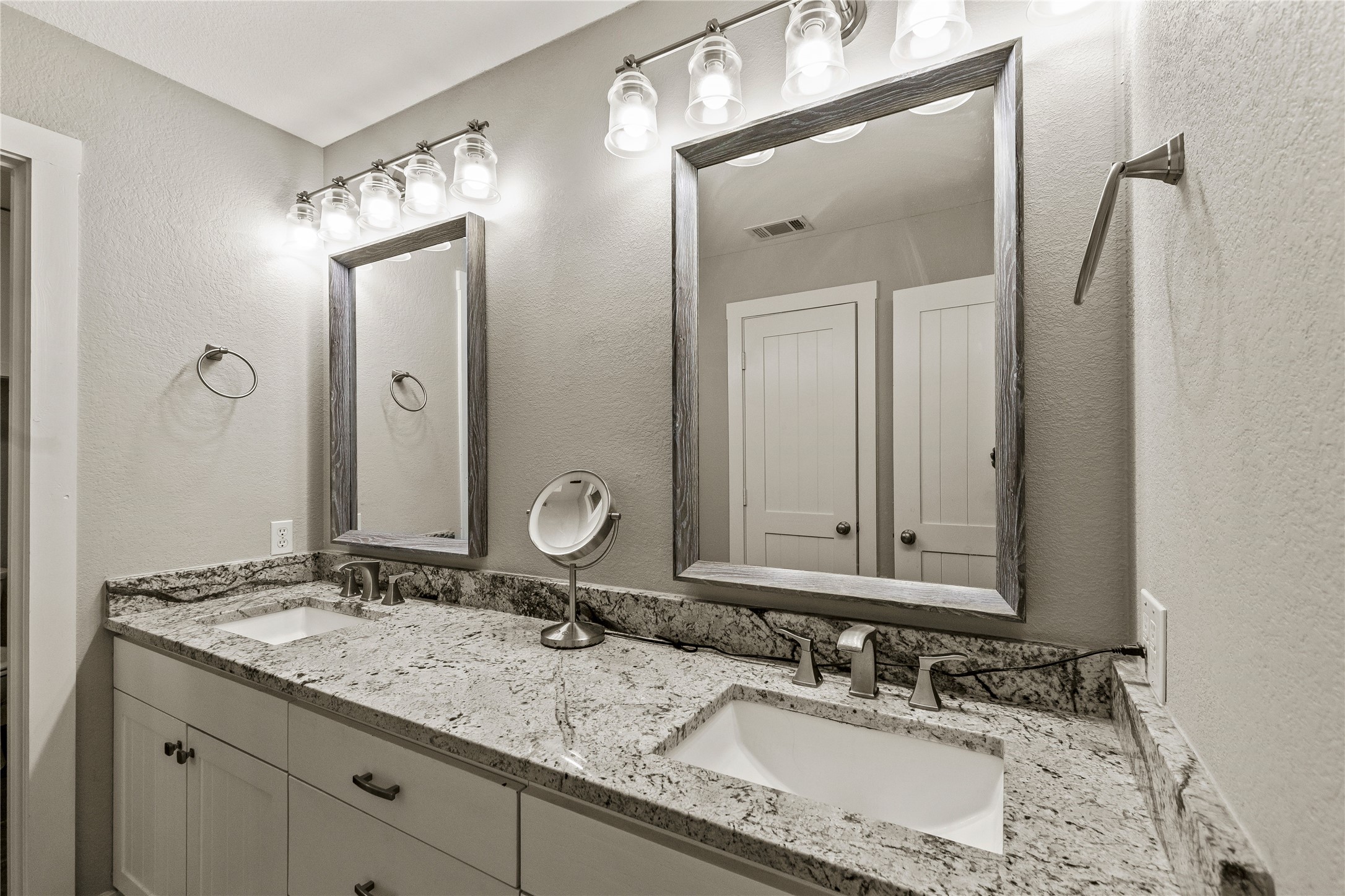 104 Sunset Cove Trinidad TX 75163