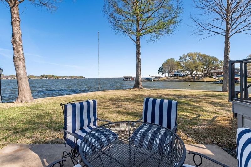 104 Sunset Cove Trinidad TX 75163