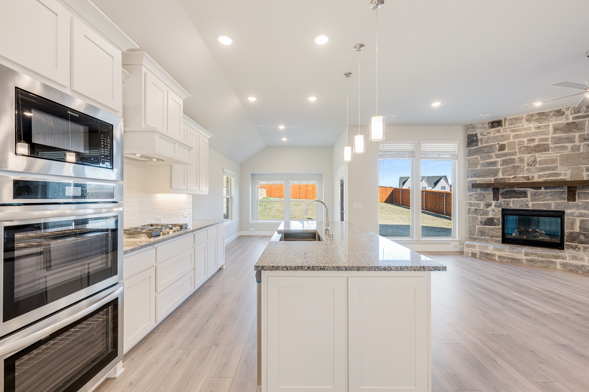 148 Kingfisher Lane Aledo TX 76008