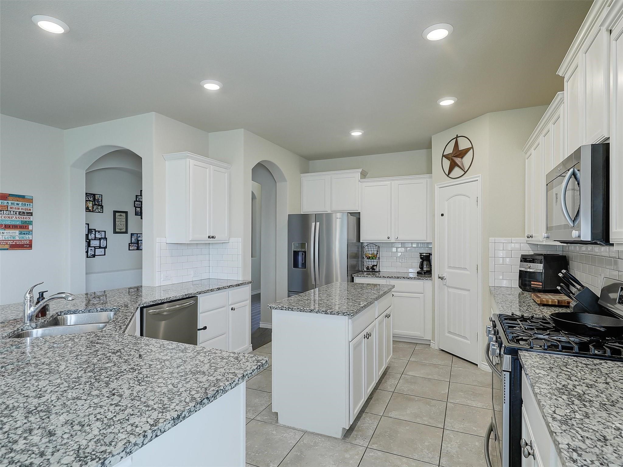 805 Lake Cypress Lane Little Elm TX 75068