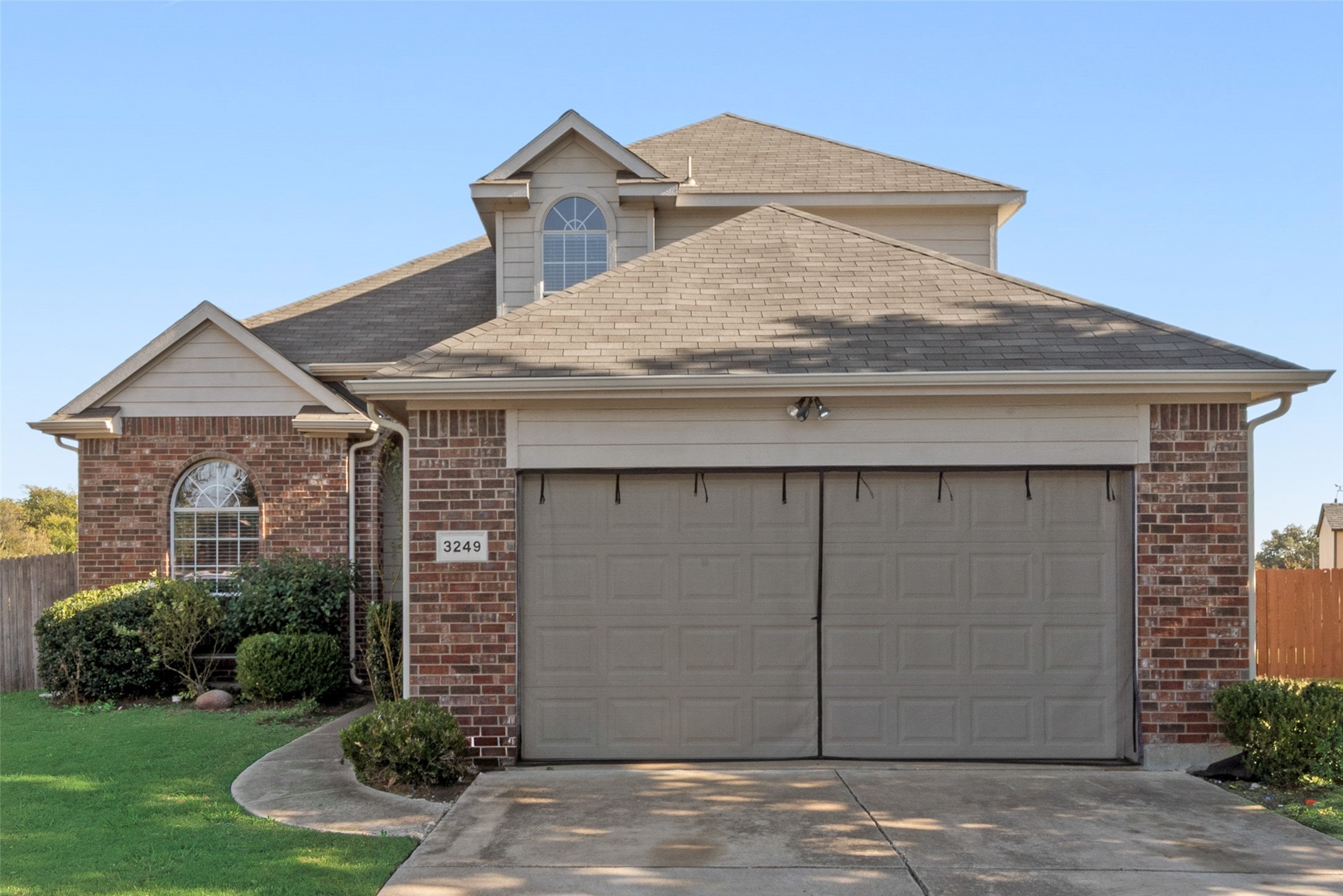 3249 Florian Lane Fort Worth TX 76108