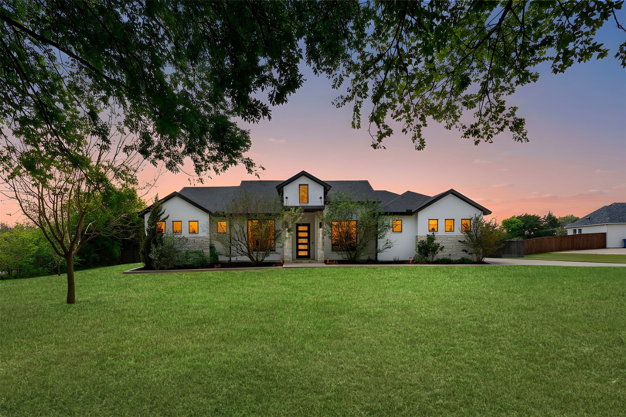 1730 Lone Elm Road Waxahachie TX 75167