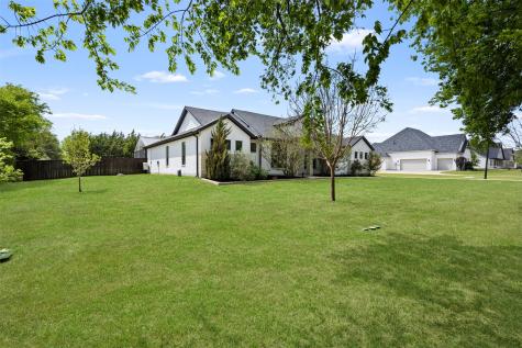 1730 Lone Elm Road Waxahachie TX 75167