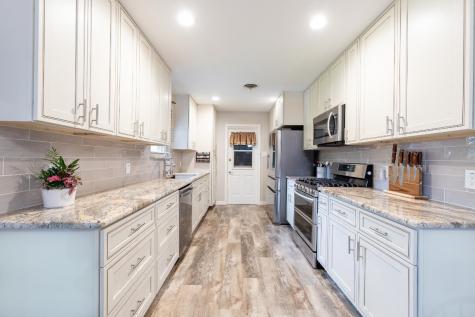 1005 Eunice Street Hurst TX 76053