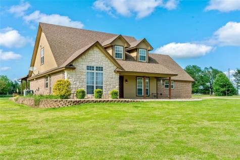 134 County Road 44000 Blossom TX 75416