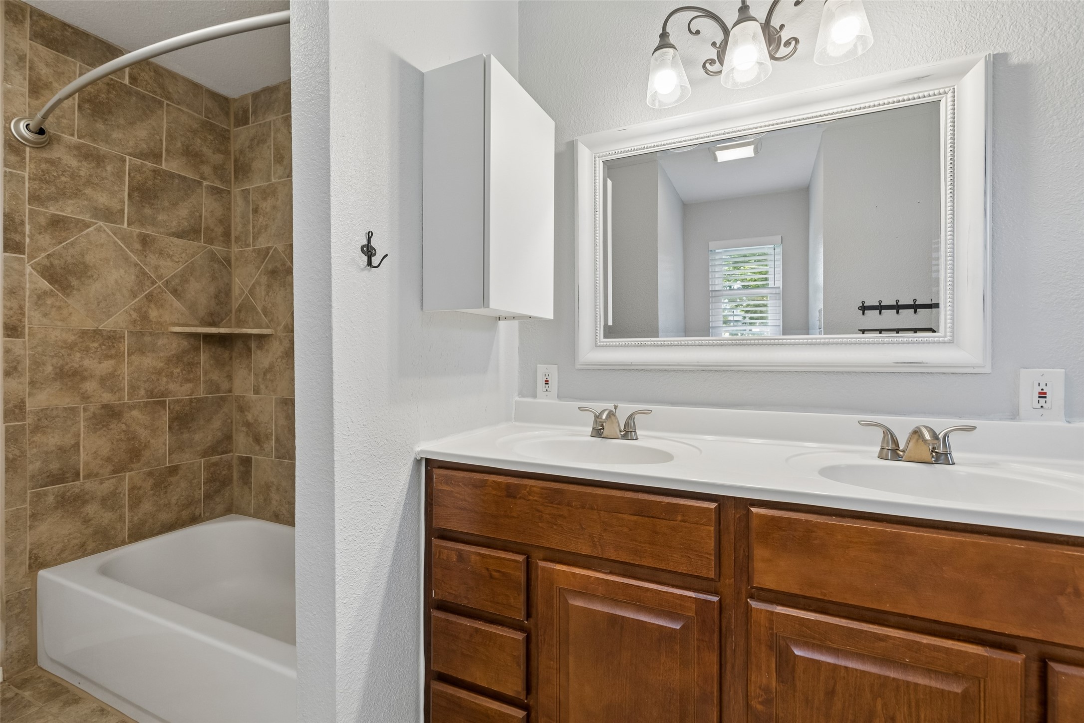 5437 Greenwood Way North Richland Hills TX 76180