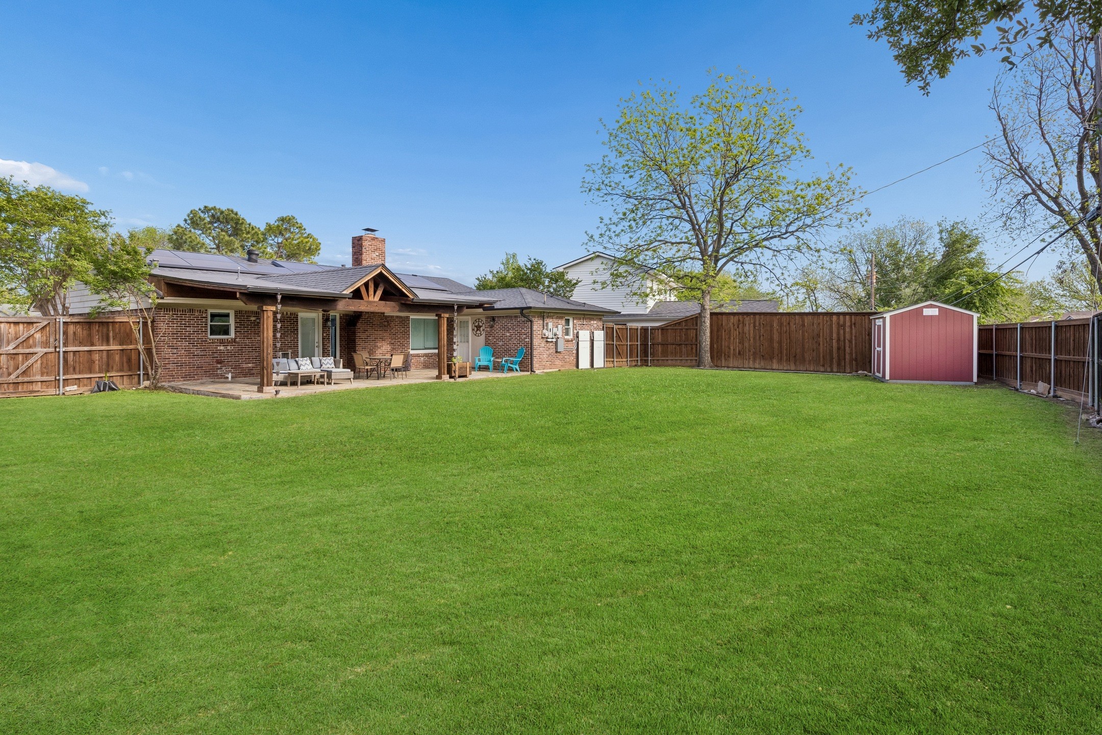 5437 Greenwood Way North Richland Hills TX 76180